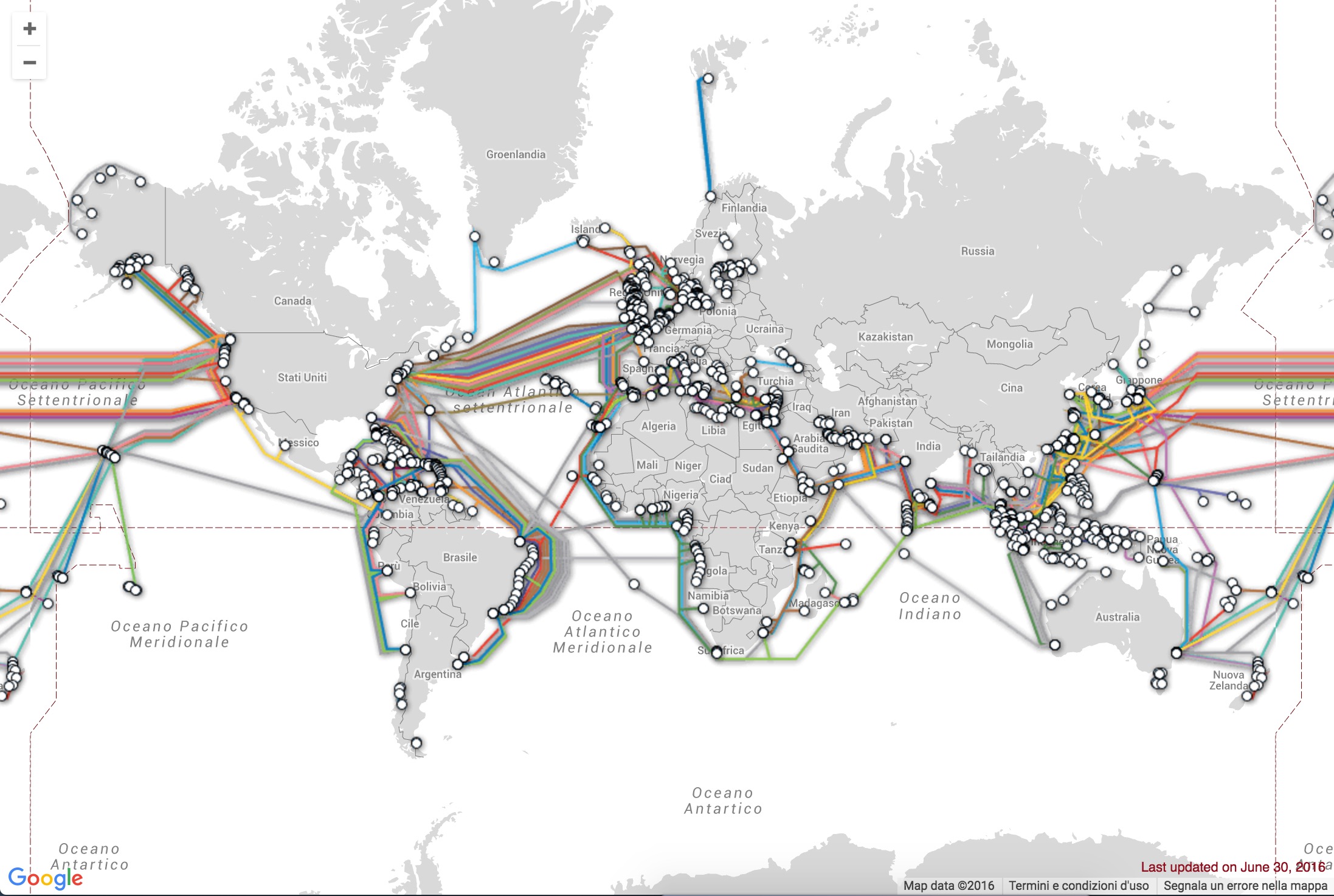Tako so videti vse čezocenaske povezave na svetu. Vir: Submarine Cable Map
