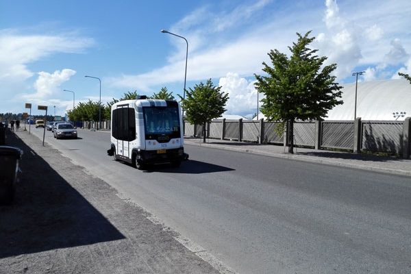 helsinki-samovozeci-avtobus2