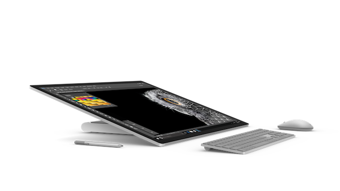 Surface Studio lahko tudi postavite v diagonalni položaj in preprosto upravljate računalnik s prsti ali pisalom.