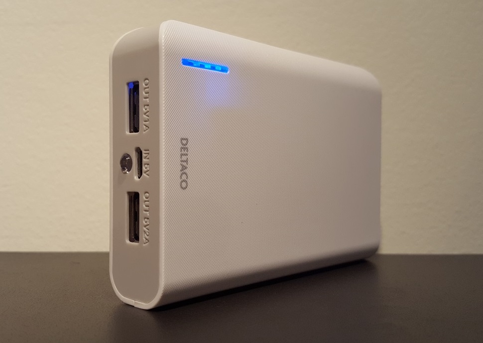Deltaco 10000 mAh power bank