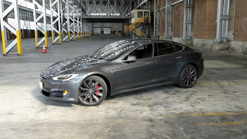 Tesla Model S P100D