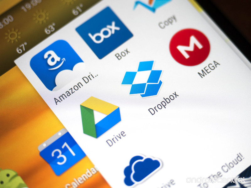 Uporabniki smo bili sprva skeptični glede shranjevanja v oblaku, zdaj pa uporabnike nabira vse več različnih storitev (Google Drive, Dropbox, Box ...). Vir: Android Central