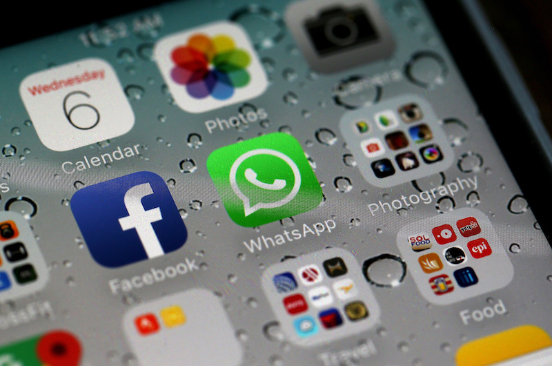 WhatsApp je delil podatke uporabnikov z njihovimi računi na Facebooku. Vir: Blomberg.com