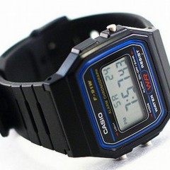 S pametno uro na trg tudi legendarni Casio