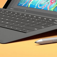 Najboljši tablični računalnik za direktorje že na voljo v Sloveniji