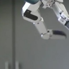 Prvi robotski služabnik na domu HERB je namenjen ostarelim
