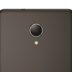 HP bo spet poskusil s pametnim telefonom za poslovneže