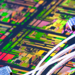 Intel predstavlja silicijevo fotoniko, nov način prenosa podatkov
