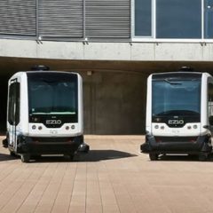 Po Helsinkih se vozita samovozeča avtobusa