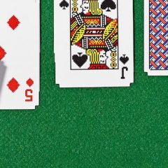 Vrnila se je Microsfotova Pasjansa – tokrat na mobilne naprave