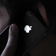 Skoraj vsi uporabniki iPhonov za svoj naslednji telefon ponovno izberejo Apple