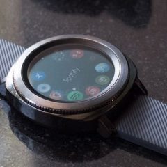 Samsung Gear Sport – cenejša in manj vpadljiva alternativa čokati Gear S3