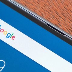 Xiaomi Mi Mix 2 je manjši kot lani, a ohranja minimalne robove okoli ohišja