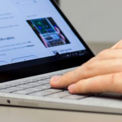 Testirali smo prenosnik Microsoft Surface Laptop: čudovit zaslon, ena najboljših tipkovnic in dolgo trajanje baterije