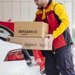 Amazon želi dostavljalcem omogočiti enkratne vstope v hiše kupcev