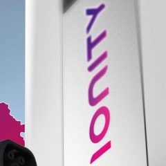 Evropski avtomobilski proizvajalci bodo razvili mrežo polnilnih postaj za električna vozila