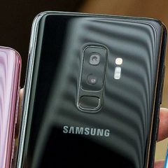 Samsung Galaxy S9 je S8 z novejšim procesorjem, kamero in boljšo lokacijo senzorja prstnih odtisov