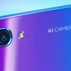 Honor 10 je kopija Huawei P20 za skoraj polovično ceno