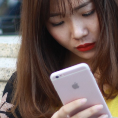 Poceni pametni telefoni bolj priljubljeni od dražjih