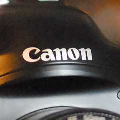 Canon se uradno poslavlja od analogne fotografije