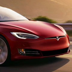 Tesli končno uspelo proizvesti dovolj vozil Model 3 v enem tednu