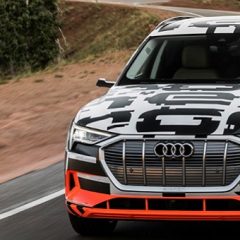 Audi e-tron SUV z izjemnim regenerativnim polnjenjem in boost načinom