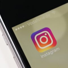 Ustanovitelja Instagrama zapuščata Facebook