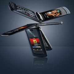 Motorola Razr se vrača, a bo tokrat stala 1500 dolarjev