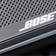 Bose bo svojo tehnologijo odpravljanja hrupa začel vgrajevati v avtomobile