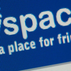 Nekdaj veličastni MySpace briše podatke