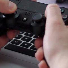 Kako povezati Xbox/PS4 igralni plošček na Win ali Mac računalnik