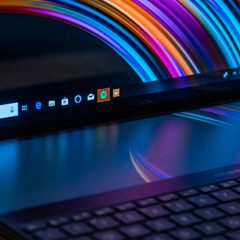 ASUS razkril prenosnik z dvema 4K zaslonoma