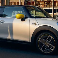 BMW oznanil prvi električni Mini Cooper