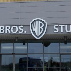 Hollywoodski studio Warner Bros. bo uporabljal umetno inteligenco pri produkciji filmov