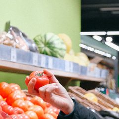 Apple in Google vas bosta opozorila, če ste bili izpostavljeni koronavirusu