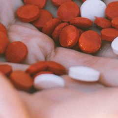 Amazon odprl spletno lekarno z zdravili na recept